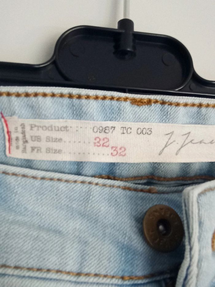 Pantacourt en jean Jennyfer taille 32 - photo numéro 2