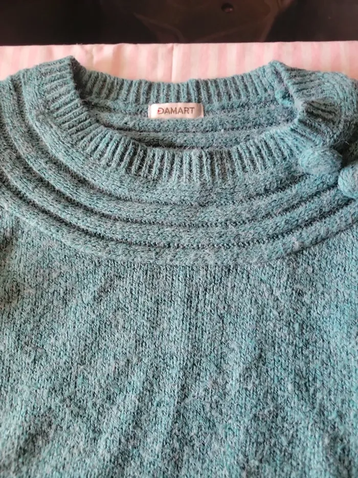 Pull taille 38/40 - photo numéro 2