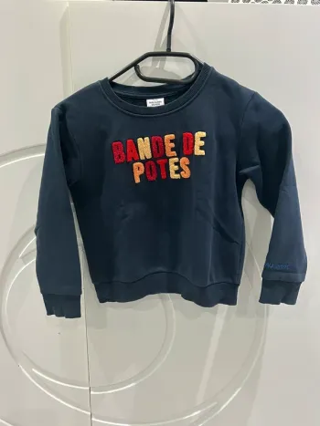 Sweat taille 5 ans