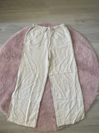 Pantalon fluide très peu porté