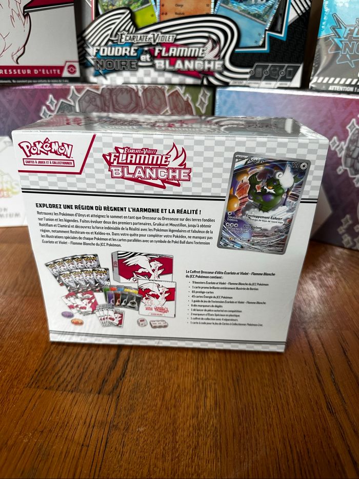 Pokémon ETB flamme blanche - photo numéro 3