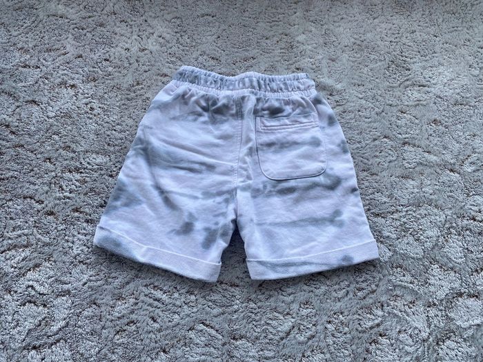 Short Tissaia 5 ans - photo numéro 4