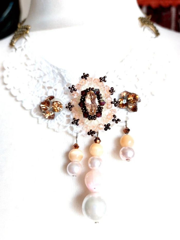 Magnifique collier style victorien broderie blanche - photo numéro 7