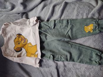 Ensemble Jogging Simba