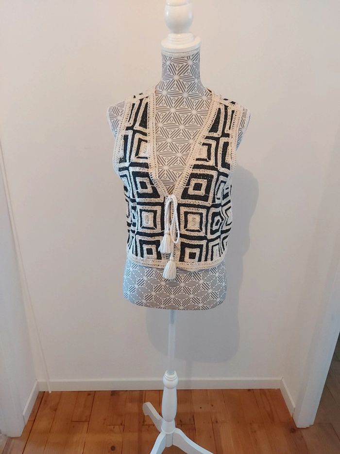 Gilet  en crochet - photo numéro 2
