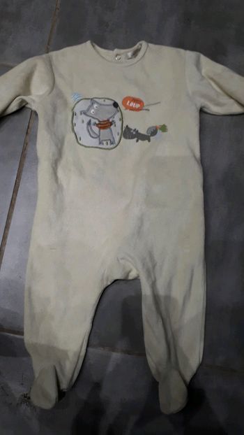 Pyjama kiabi 12 mois excellent état