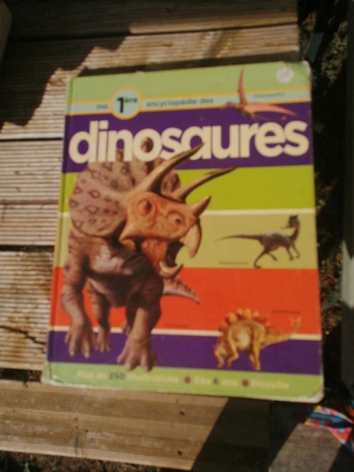 Ma 1ère encyclopédie des dinosaures