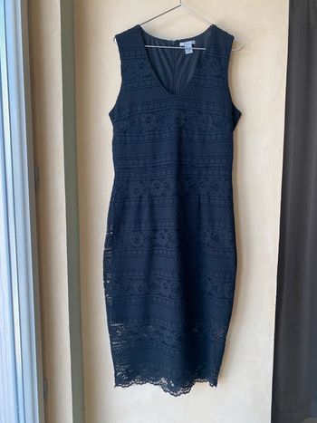 Robe en dentelle noire mi-long H&M M
