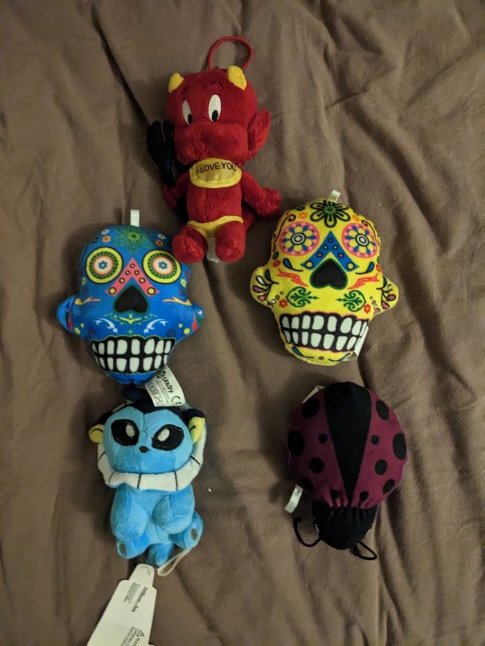 Lot de petites peluches