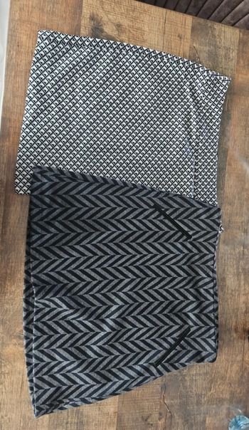 2 jupes taille 36 Camaïeu et kiabi