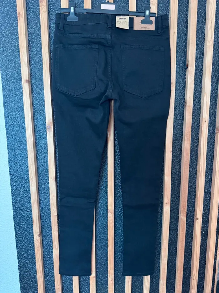 Jean skinny basique noir BZB – Taille 42 – Neuf - photo numéro 3