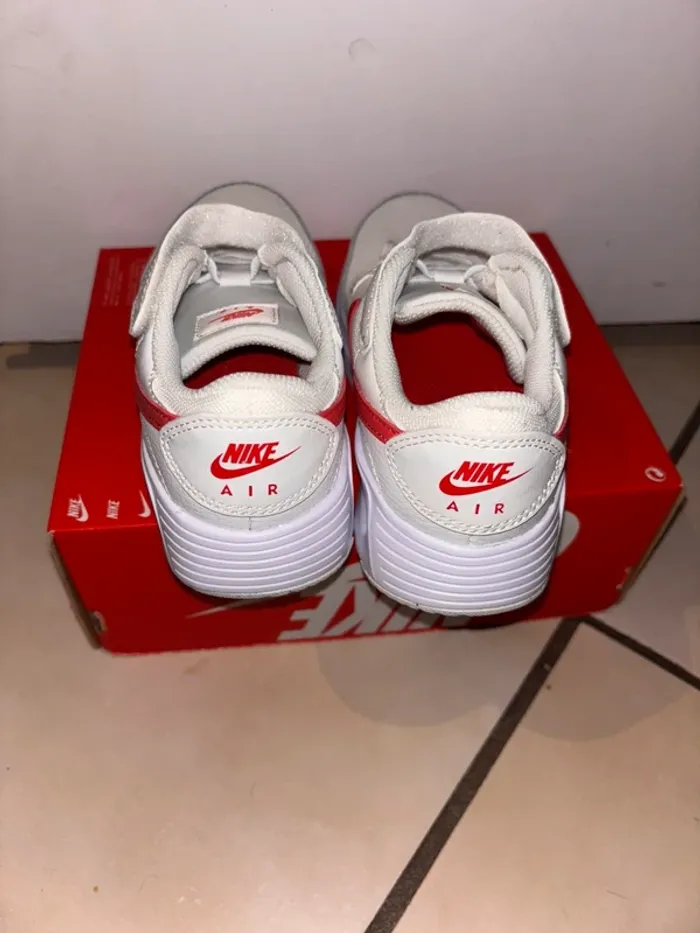 Nike Air Max P.33 Neuves - photo numéro 4