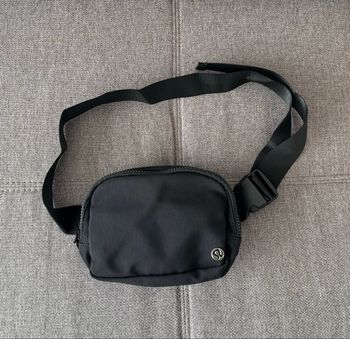 Sacoche Lululemon banane sac