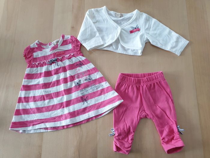 Ensemble bébé fille rose papillons 1 mois robe + legging + gilet