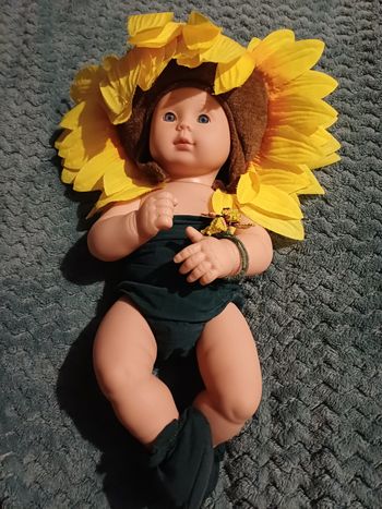 Poupee tournesol anne geddes 35 cm