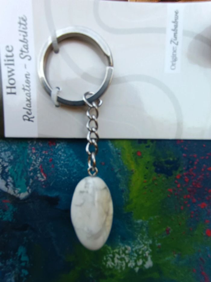 Pierre naturelle Origine Zimbabwe Howlite blanc - photo numéro 2