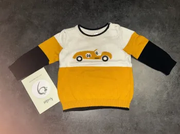 Pull « voiture jaune »