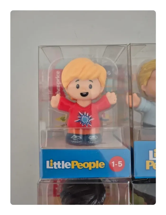 4 Figurines Little People - Fisher-Price - photo numéro 2