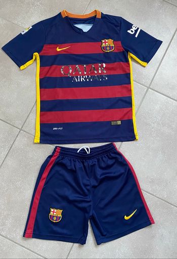 Ensemble foot 9/10 ans