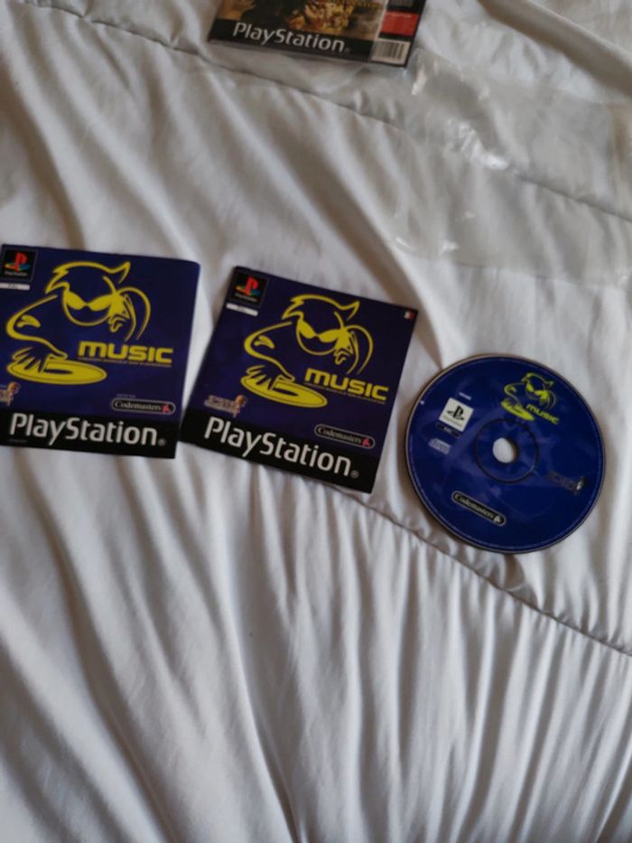 Divers jeux Playstation - photo numéro 11