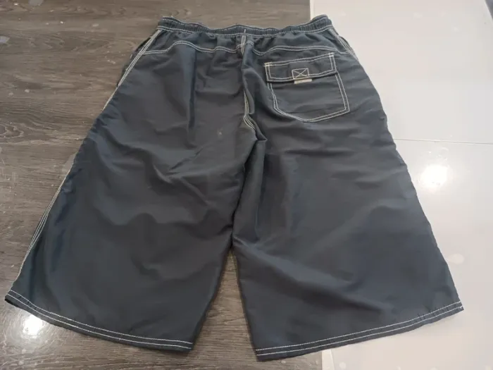 Pantacourt taille 176 - photo numéro 2