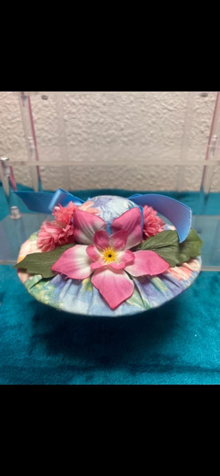 Petit chapeau couture porte-aiguilles - photo numéro 2