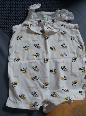 Combishort taille 56/62cm 3mois kiabi disney minnie