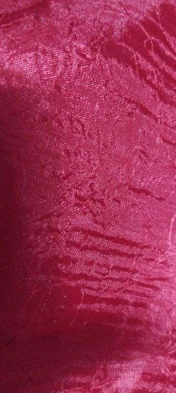 1 panneau VOILE effet froissé ROUGE 140/240