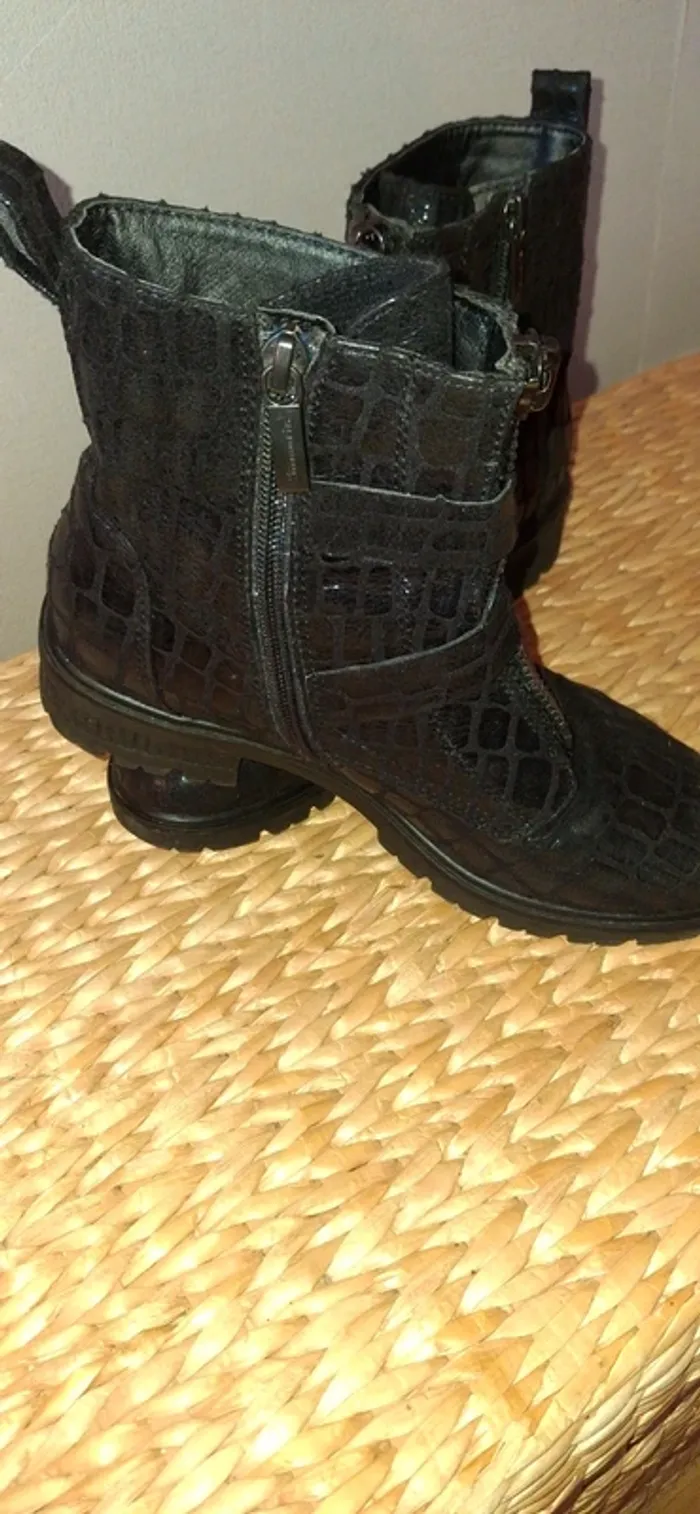 Botines noir cuir tamaris neuves t36 - photo numéro 3