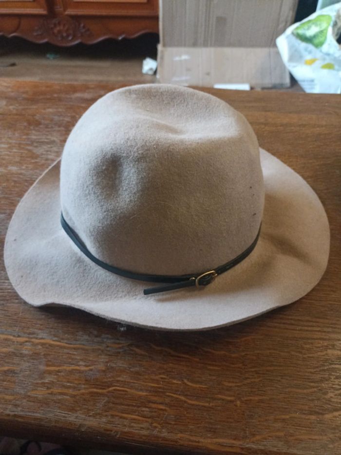 Chapeau en feutrine