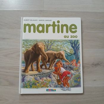 Livre Martine Au Zoo