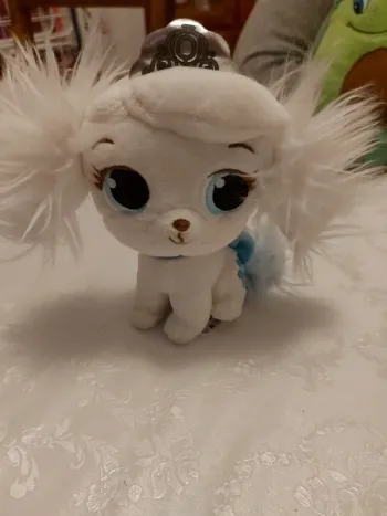 Peluche chien barbie