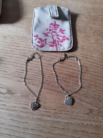 🟩2 chaîne cœur cheville Neuf + son étui