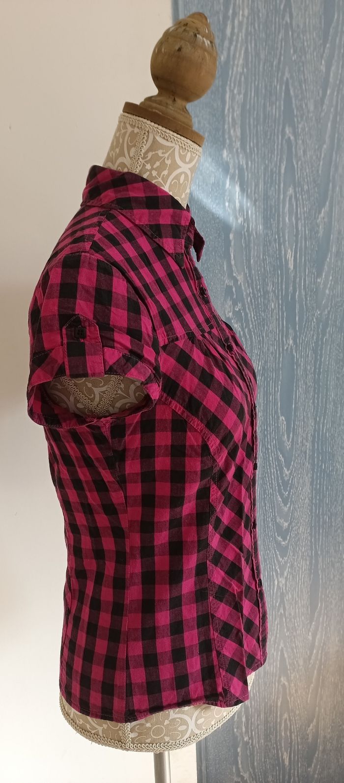 Chemisier à carreaux rose fushia et noir à manches - photo numéro 4