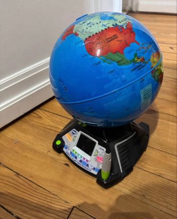 Globe interactif vtech