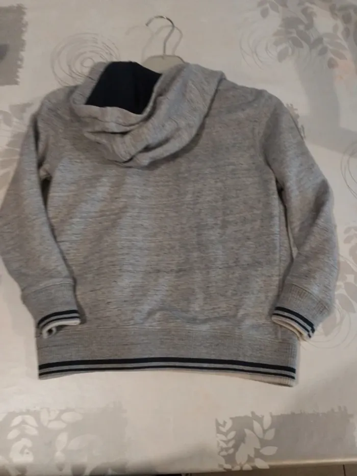 Veste à capuche - photo numéro 6
