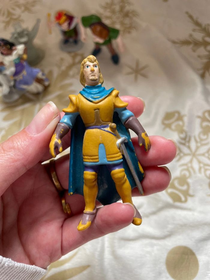 Lot de 6 figurines Le bossu de Notre Dame Disney - photo numéro 2