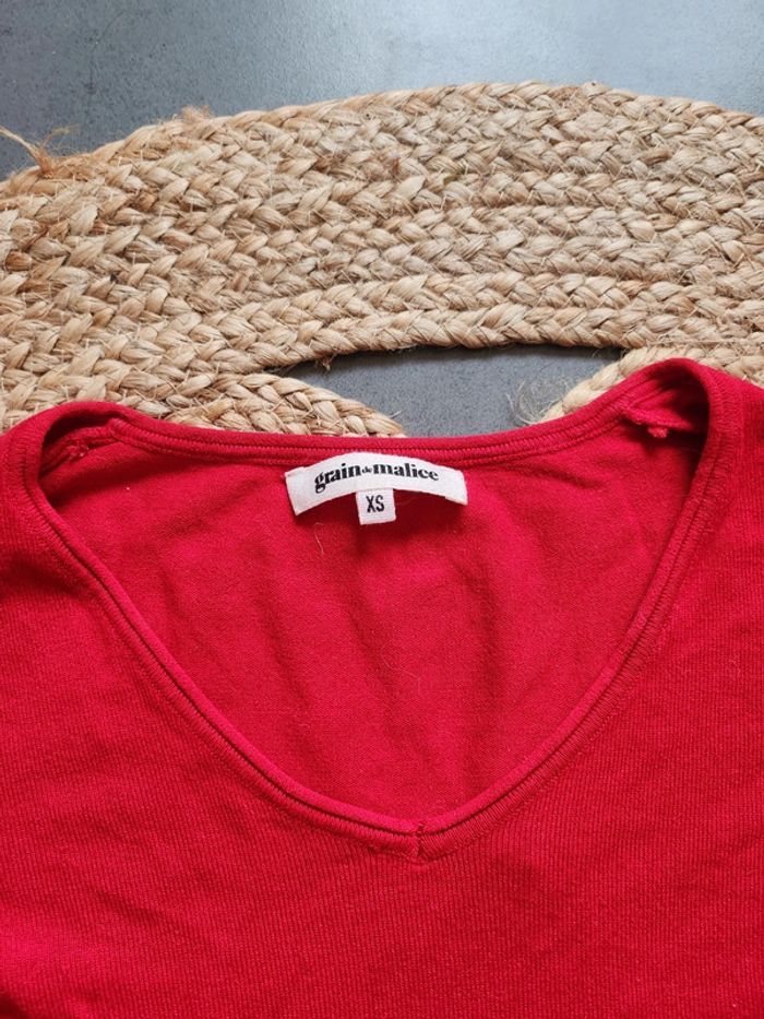 Pull rouge - photo numéro 3
