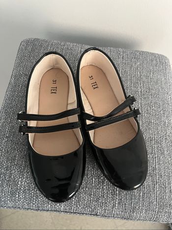 Ballerines Noires Brillantes En Excellente état Taille 31