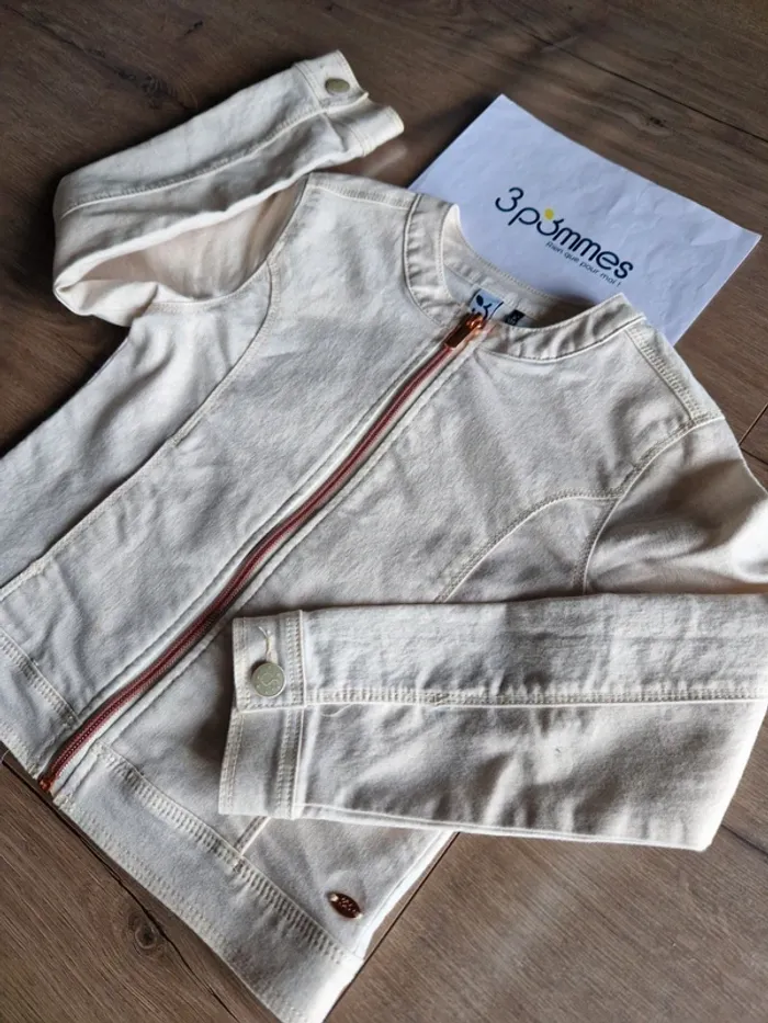 Veste légère 3 pommes 🍎  7-8 ans - photo numéro 5