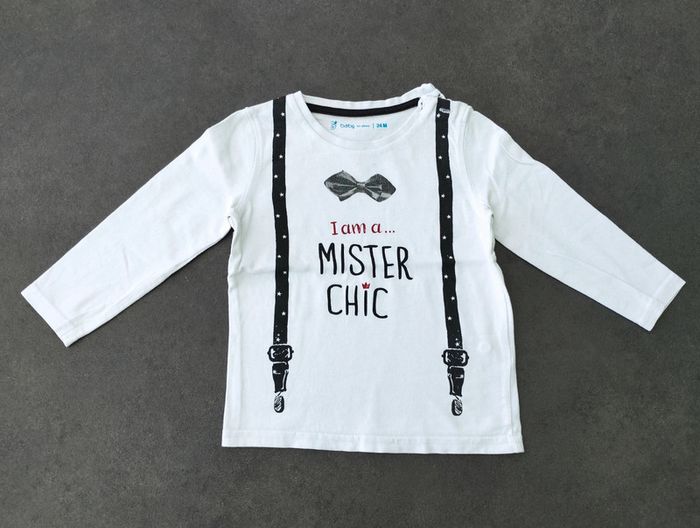 T-shirt manches longues taille 24 mois