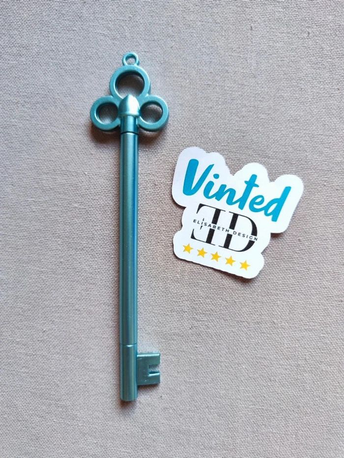 Stylo gel en forme de clé - photo numéro 2