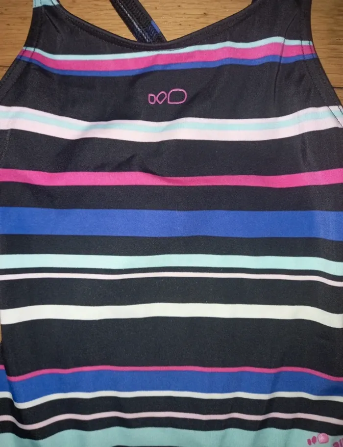 Maillot de bain 6 ans - photo numéro 2