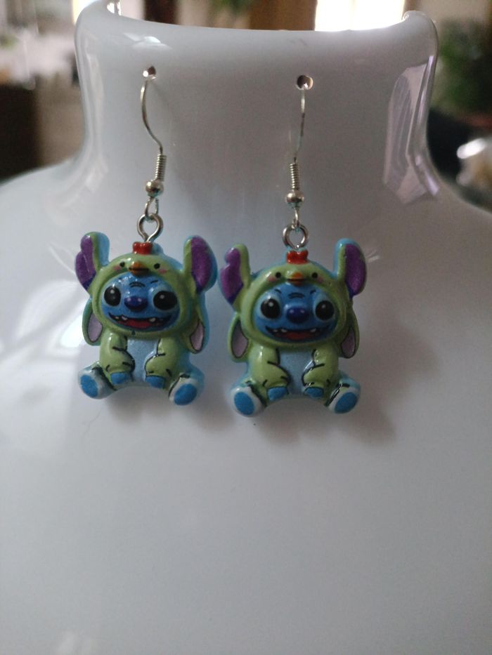 stitch boucles d'oreilles Neuf sans étiquette lot - photo numéro 3