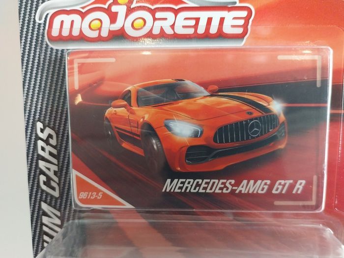 Majorette Mercédes-AMG GT-R - photo numéro 4