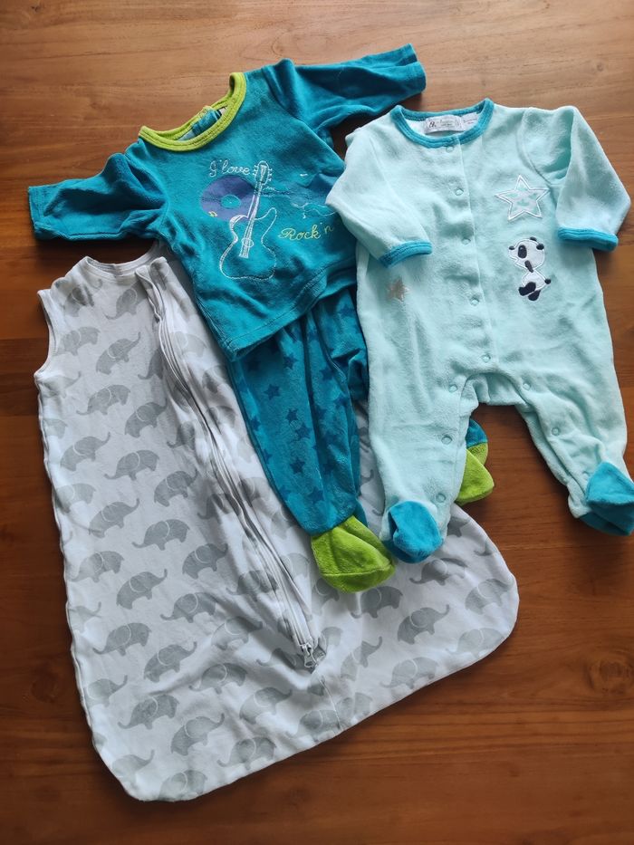 Lot vêtements 3 mois / 29 pièces - photo numéro 3
