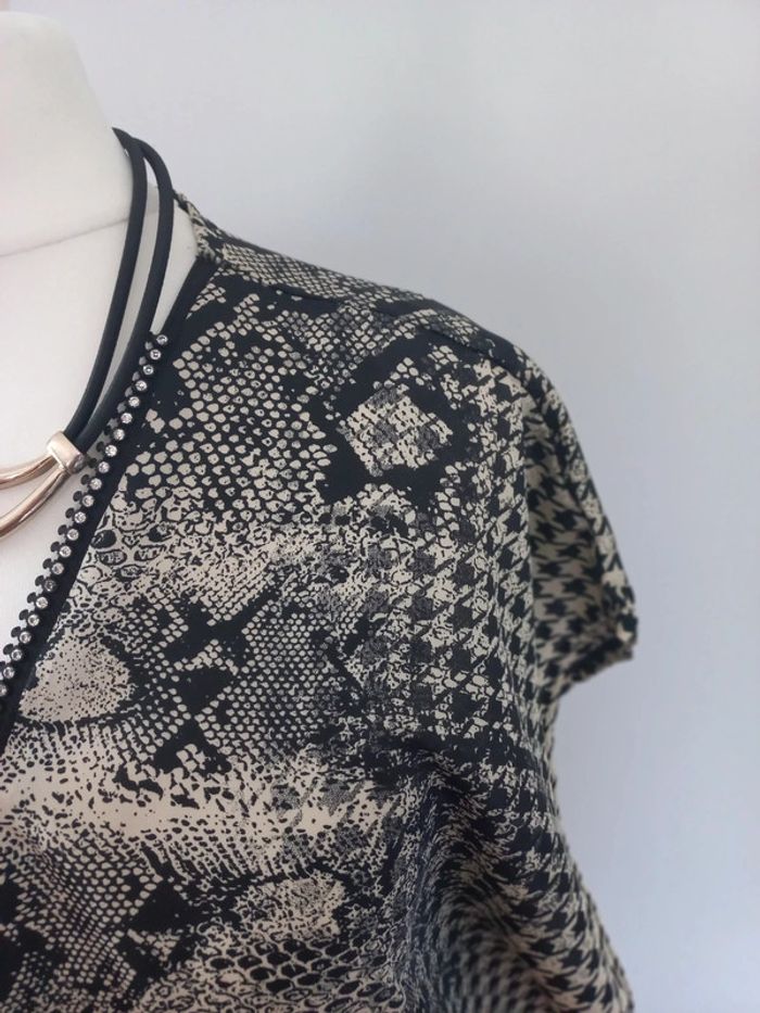 Blouse à motifs - photo numéro 4