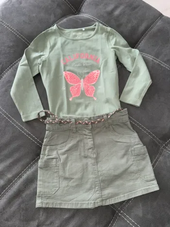 Ensemble kaki