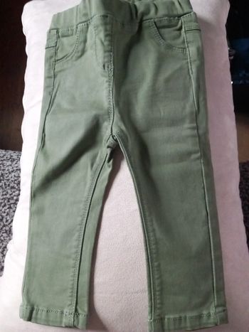 Jean taille 9mois 71cm tao tape à l œil