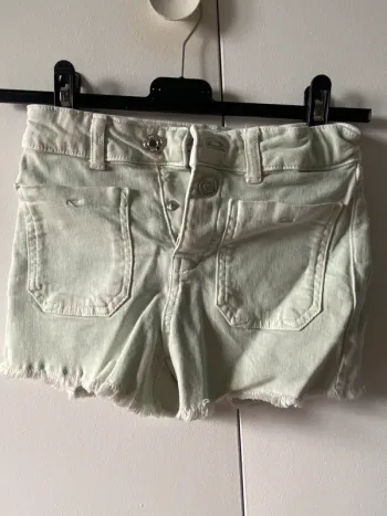 Short Zara